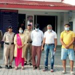 सार्वजनिक स्थान पर आपस में मारपीट कर लोक शांति भंग करने वाले 4 व्यक्तियों को पुलिस ने किया गिरफ्तार, एमडीडीए द्वारा सीलिंग की कार्यवाही के दौरान एक दूसरे के साथ कर रहे थे मारपीट