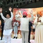सीएम धामी शामिल हुए कैबिनेट मंत्री सतपाल महाराज के जन्मदिवस समारोह में, महाराज जी का जीवन आध्यात्मिक चेतना, समाजसेवा और लोककल्याण के प्रति समर्पण का प्रतीक: मुख्यमंत्री